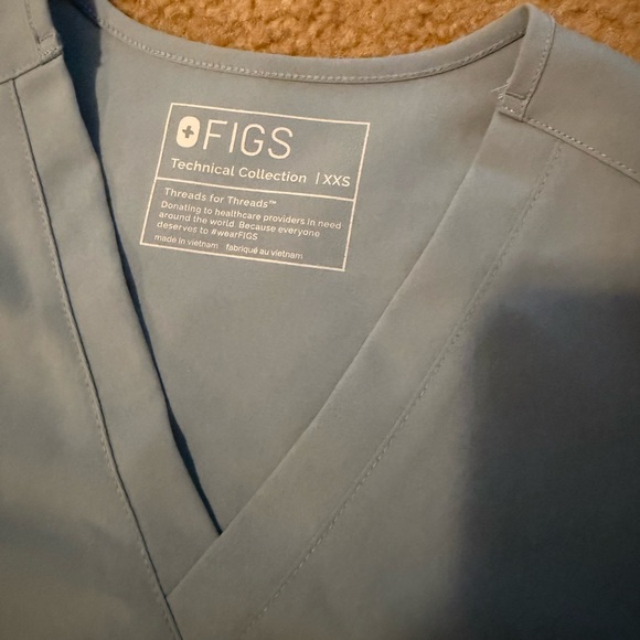 Figs Dusty Blue High Waisted Zamora Joggers and Catarina Scrub Set - Picture 5 of 6